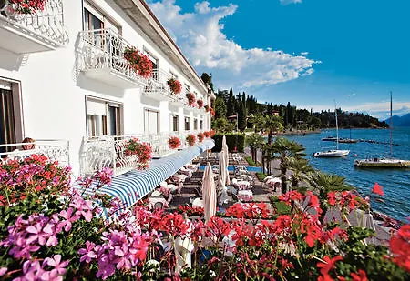 Hotel Excelsior Bay