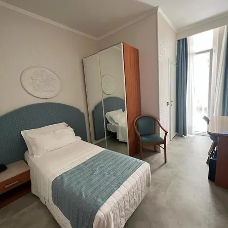 Excelsior Bay 4* 말세진느
