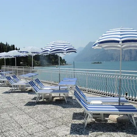 호텔 Excelsior Bay 4*